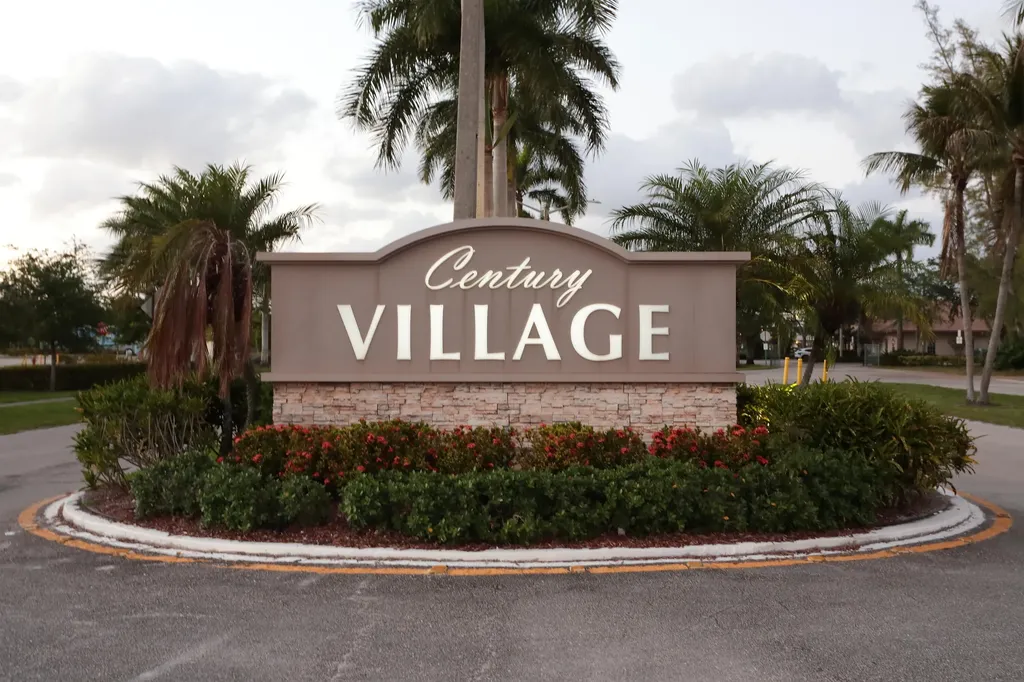 331 Windsor O West Palm Beach FL 33417