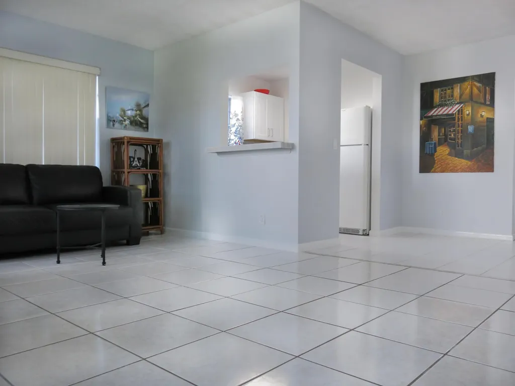 331 Windsor O West Palm Beach FL 33417