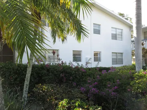 331 Windsor O West Palm Beach FL 33417