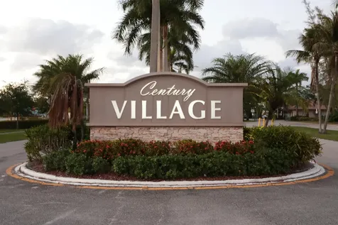 331 Windsor O West Palm Beach FL 33417