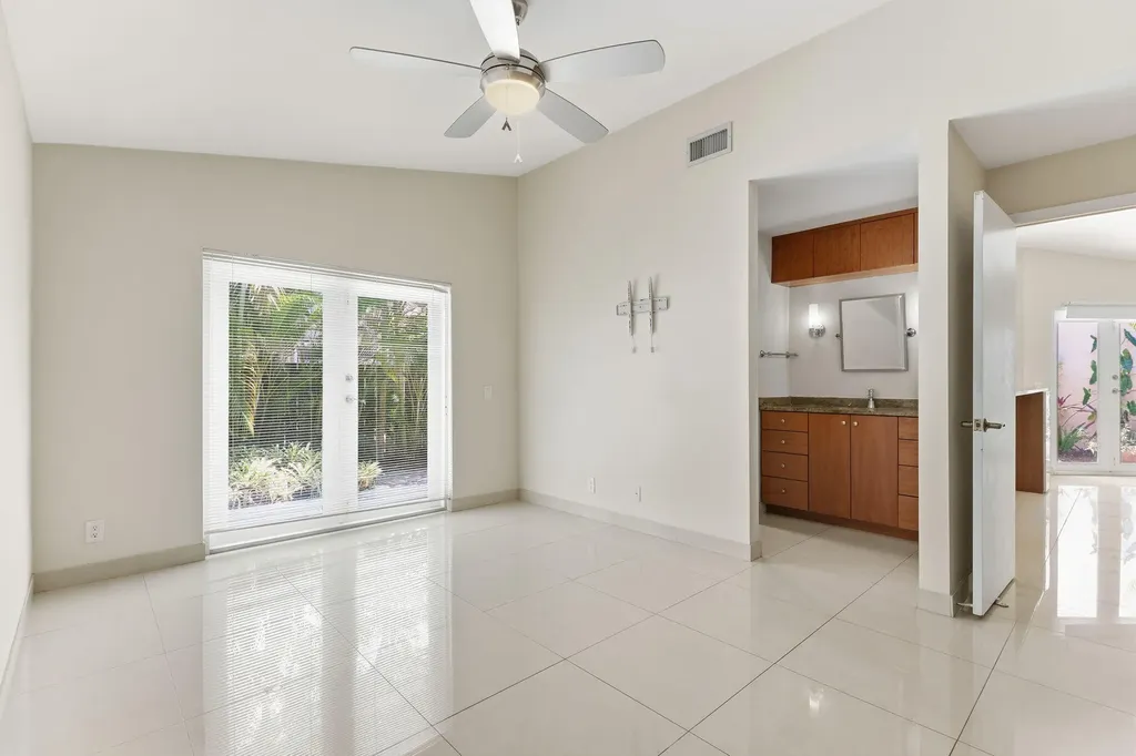 1472 Garden Road Weston FL 33326
