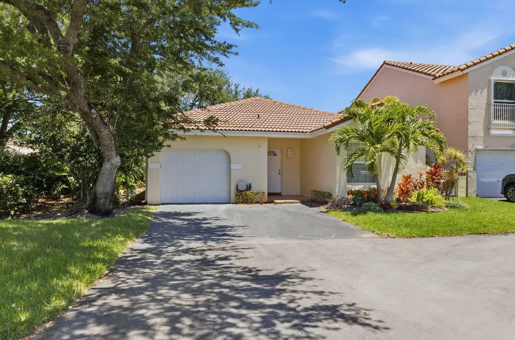 1472 Garden Road Weston FL 33326