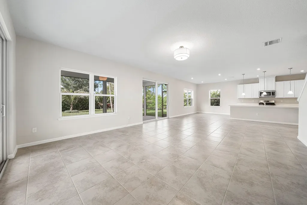 19196 Broad Shore Walk Loxahatchee FL 33470