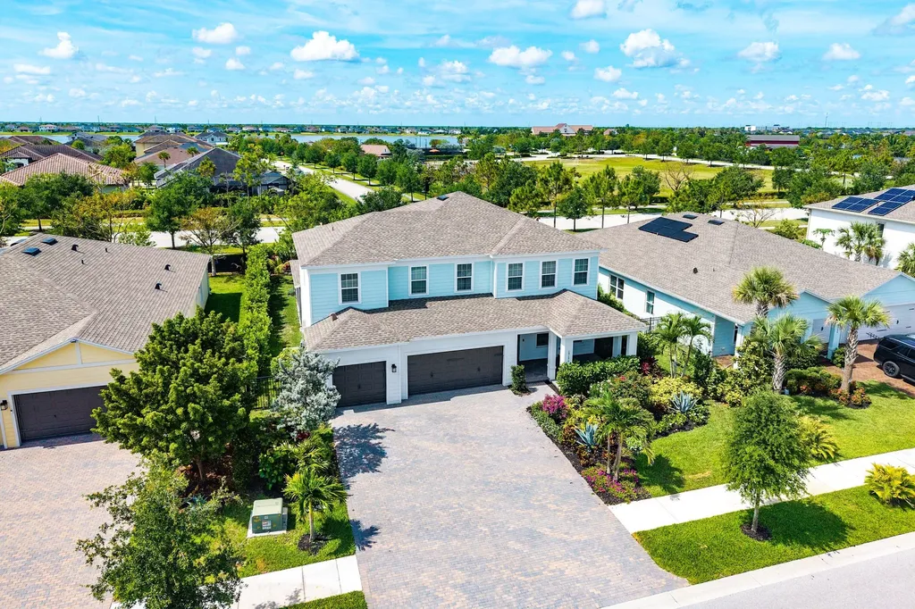 19196 Broad Shore Walk Loxahatchee FL 33470