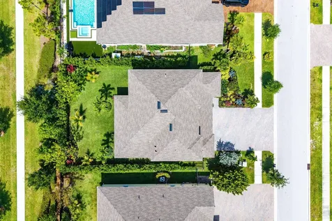 19196 Broad Shore Walk Loxahatchee FL 33470