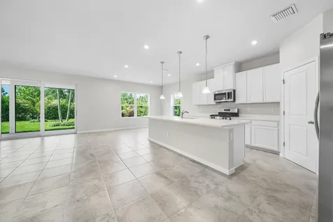 19196 Broad Shore Walk Loxahatchee FL 33470