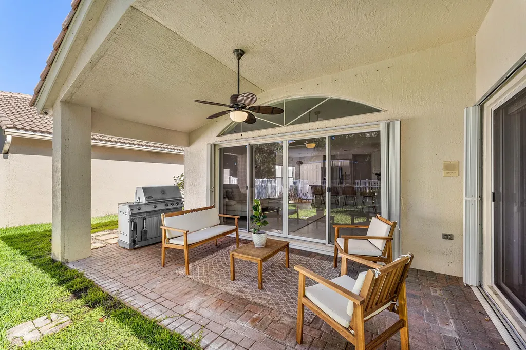 4245 Bluff Harbor Way Wellington FL 33449