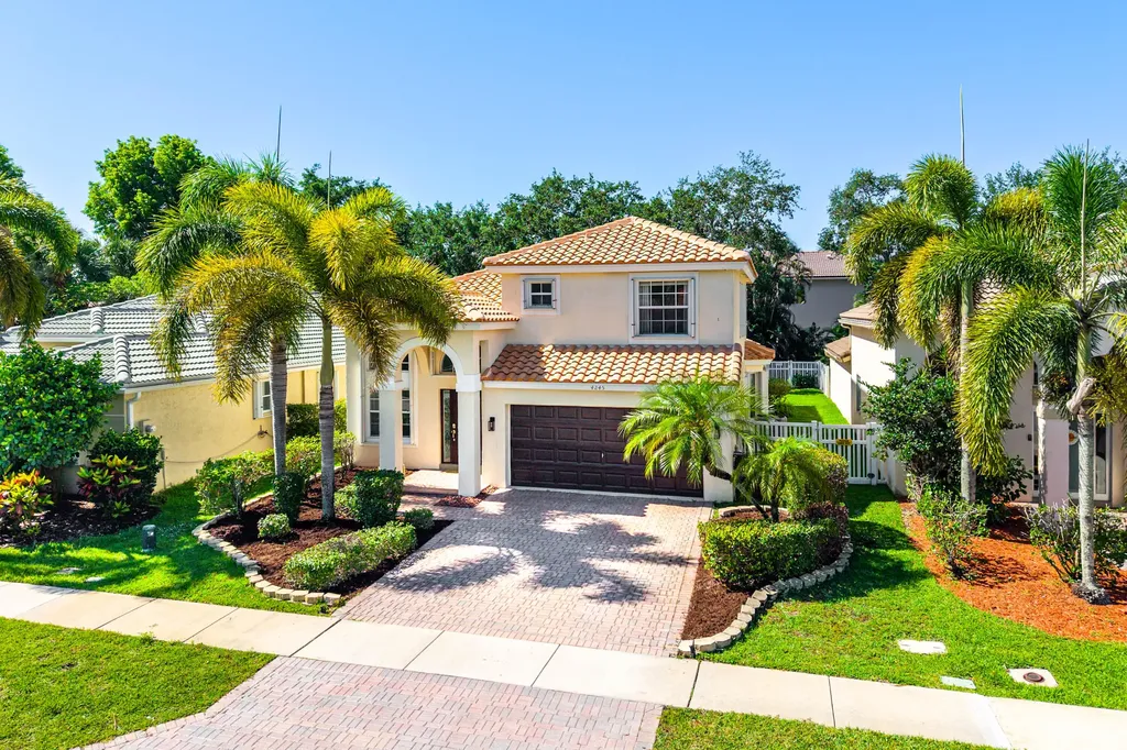 4245 Bluff Harbor Way Wellington FL 33449
