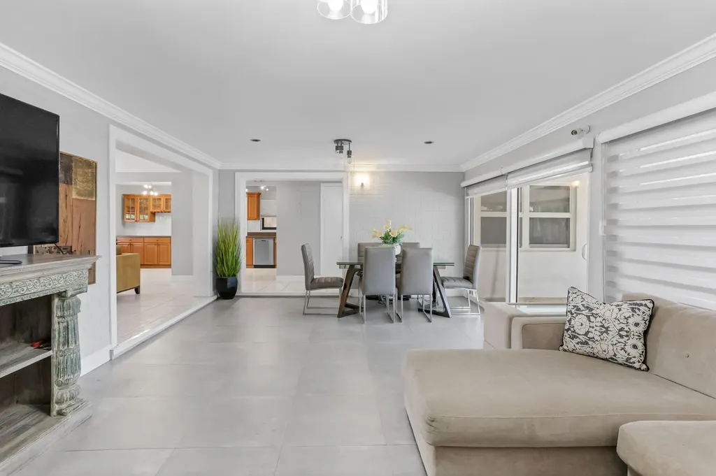 1701 NE 63rd Court Fort Lauderdale FL 33334