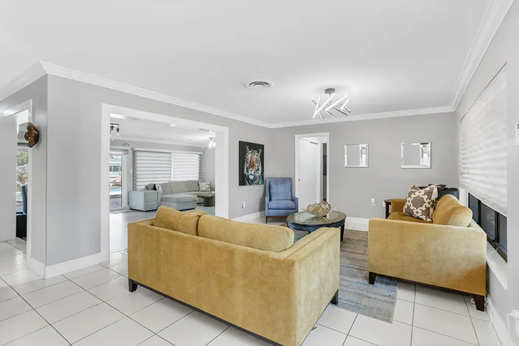 1701 NE 63rd Court Fort Lauderdale FL 33334