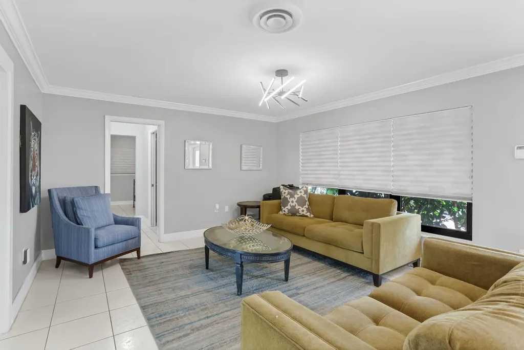 1701 NE 63rd Court Fort Lauderdale FL 33334