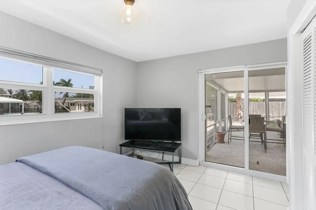 1701 NE 63rd Court Fort Lauderdale FL 33334