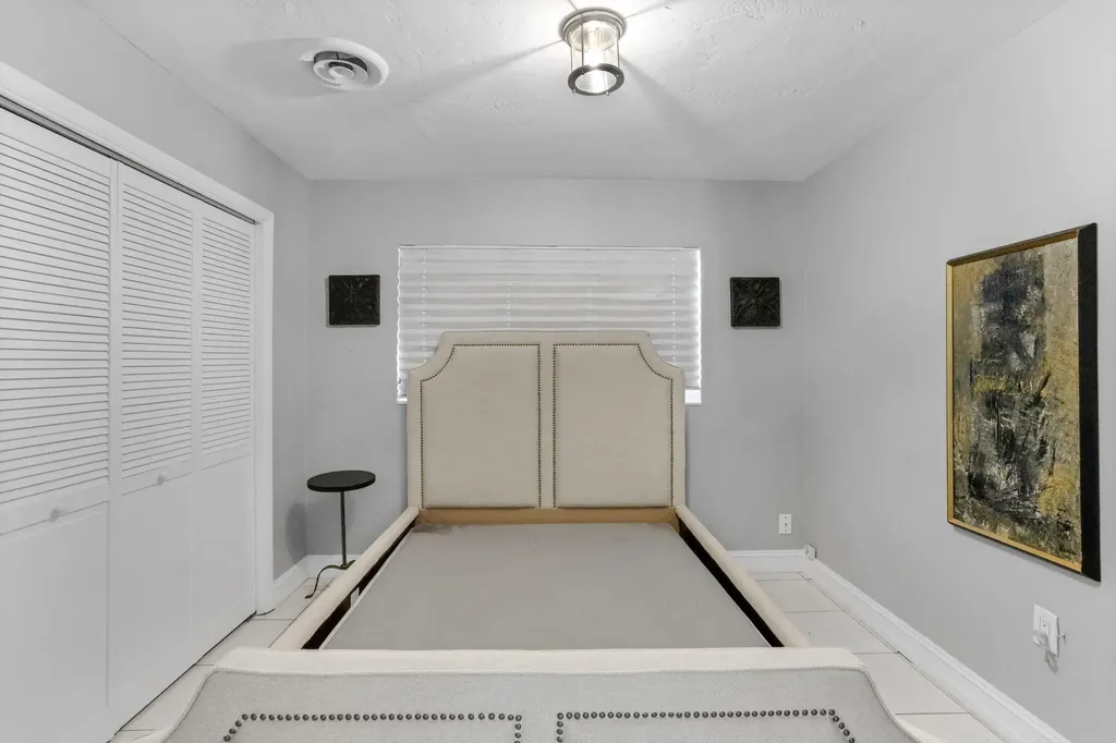 1701 NE 63rd Court Fort Lauderdale FL 33334