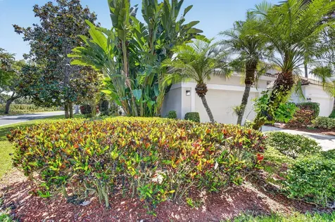 6694 NW 26th Way Boca Raton FL 33496