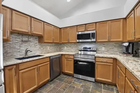6694 NW 26th Way Boca Raton FL 33496