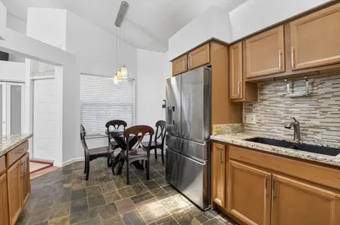6694 NW 26th Way Boca Raton FL 33496