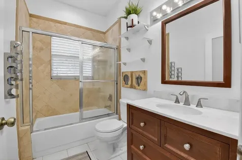6694 NW 26th Way Boca Raton FL 33496