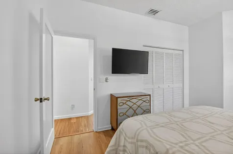 6694 NW 26th Way Boca Raton FL 33496