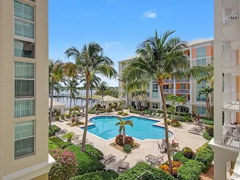 806 E Windward Way Lantana FL 33462