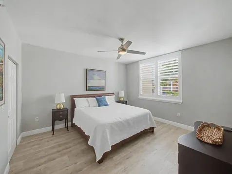 806 E Windward Way Lantana FL 33462