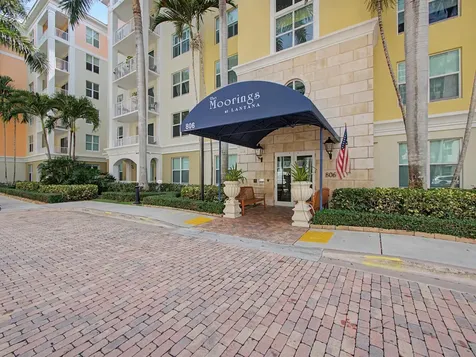 806 E Windward Way Lantana FL 33462