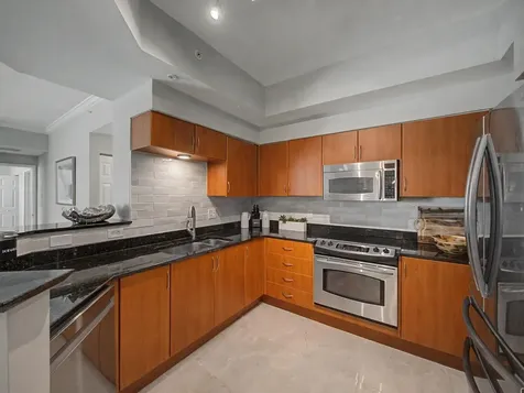 806 E Windward Way Lantana FL 33462