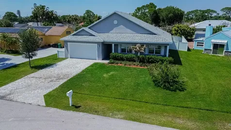 1201 SE Mendavia Avenue Port St Lucie FL 34952