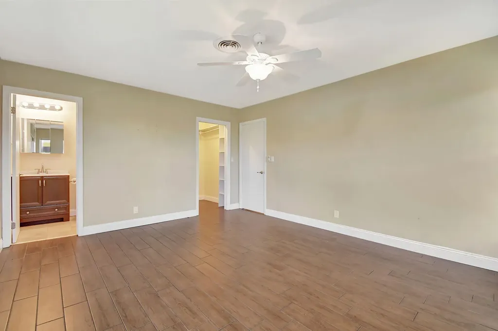 2757 NE 29th Avenue Lighthouse Point FL 33064