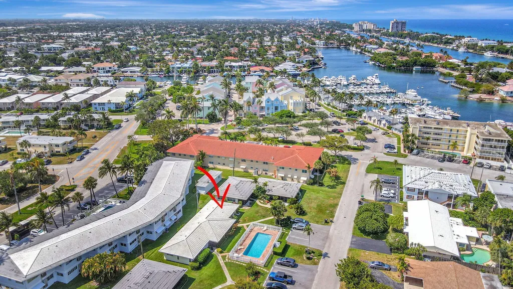 2757 NE 29th Avenue Lighthouse Point FL 33064