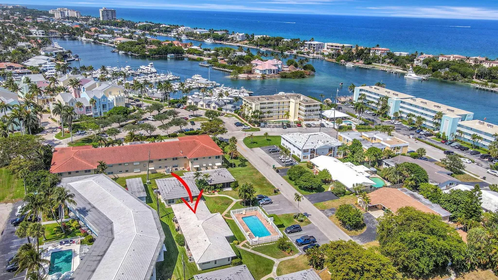 2757 NE 29th Avenue Lighthouse Point FL 33064