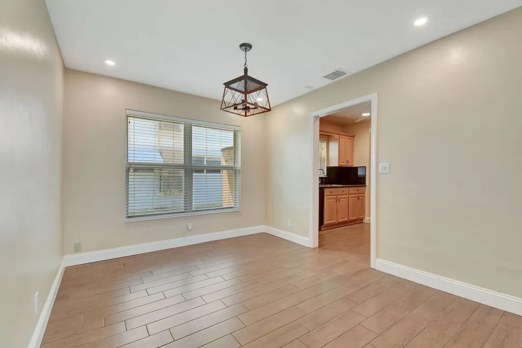2757 NE 29th Avenue Lighthouse Point FL 33064
