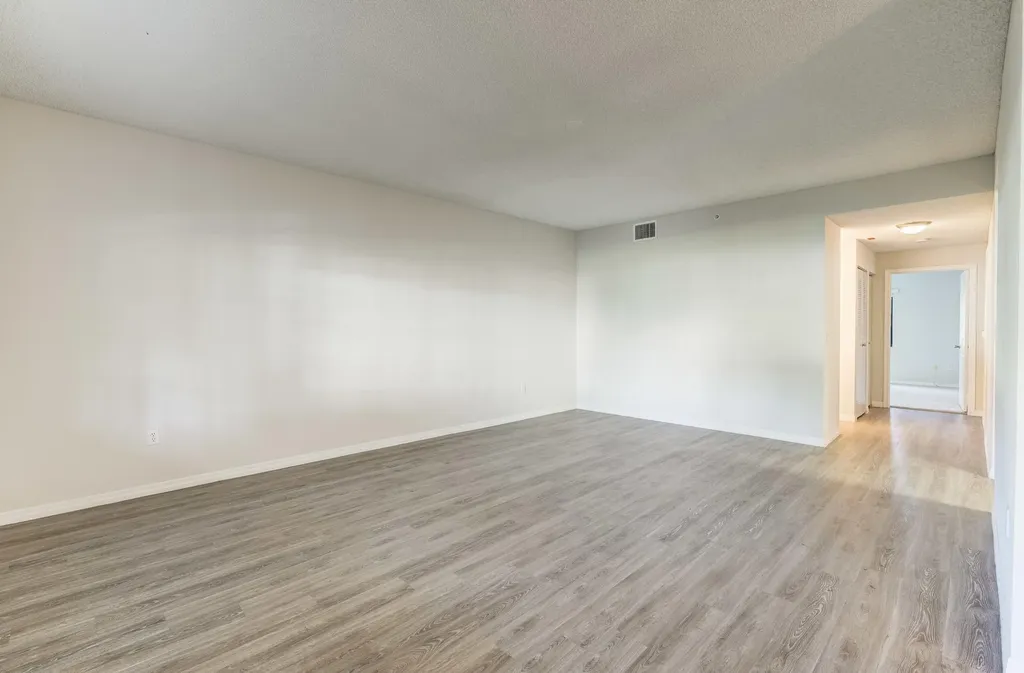 4685 N Haverhill Road West Palm Beach FL 33417