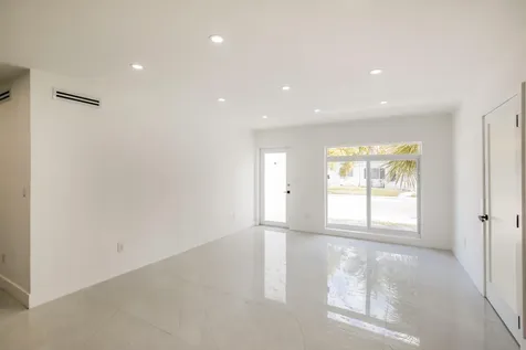 4701 SW 7th Street Miami FL 33134