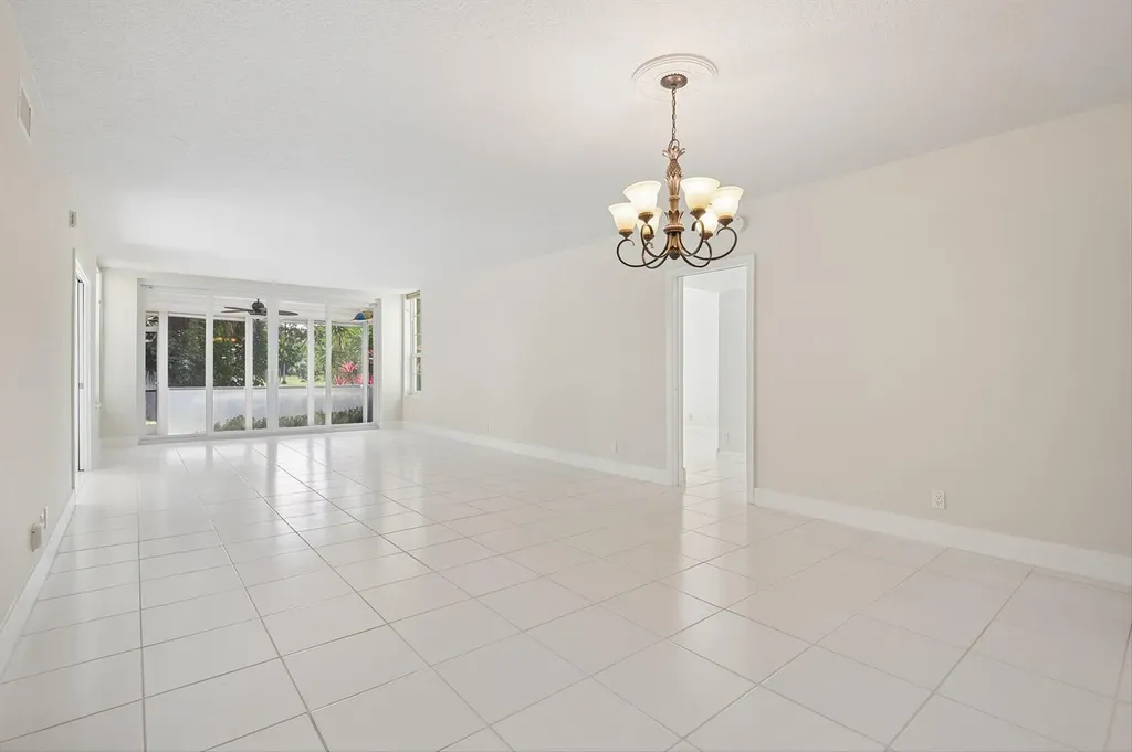 804 Cypress Grove Lane Pompano Beach FL 33069