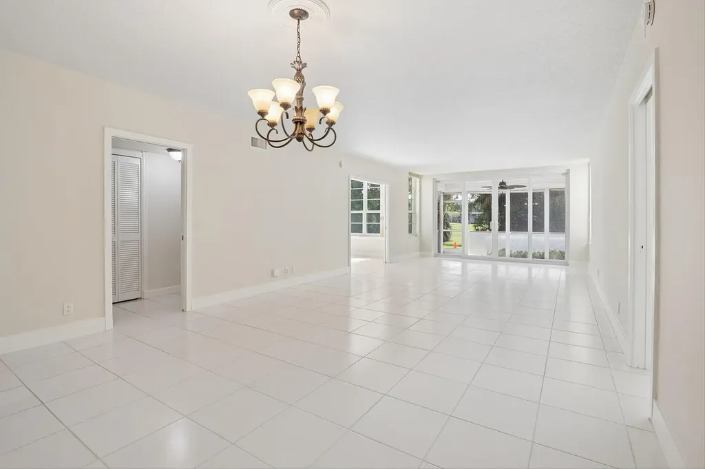 804 Cypress Grove Lane Pompano Beach FL 33069