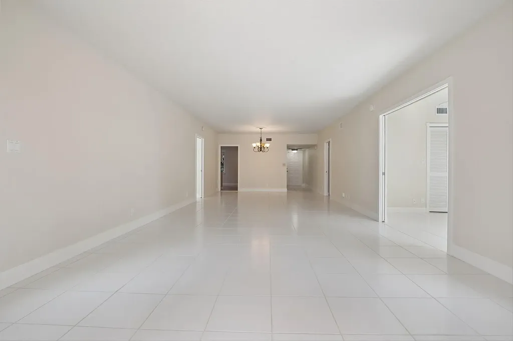 804 Cypress Grove Lane Pompano Beach FL 33069