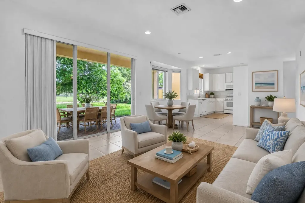 176 Bellezza Terrace Royal Palm Beach FL 33411