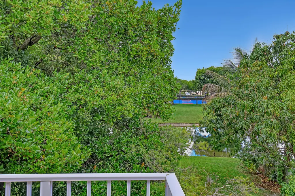176 Bellezza Terrace Royal Palm Beach FL 33411