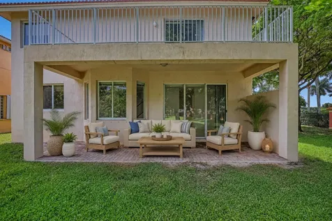 176 Bellezza Terrace Royal Palm Beach FL 33411