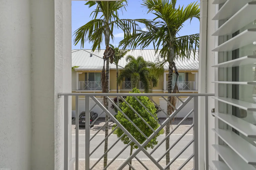 3121 Yorkshire Lane Palm Beach Gardens FL 33418
