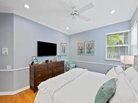 1207 Manor Drive S Weston FL 33326