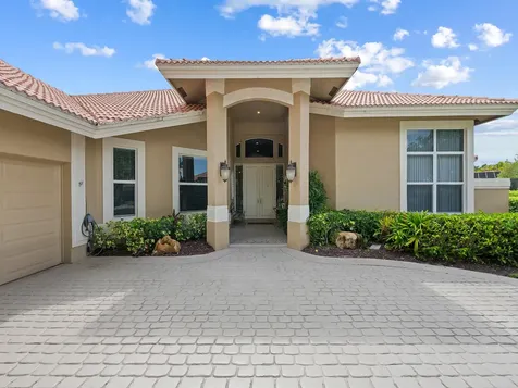 1207 Manor Drive S Weston FL 33326