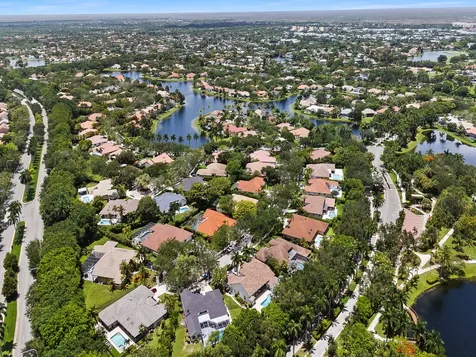 1207 Manor Drive S Weston FL 33326