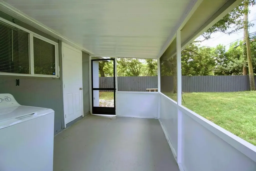 1117 NW 7th Terrace Fort Lauderdale FL 33311