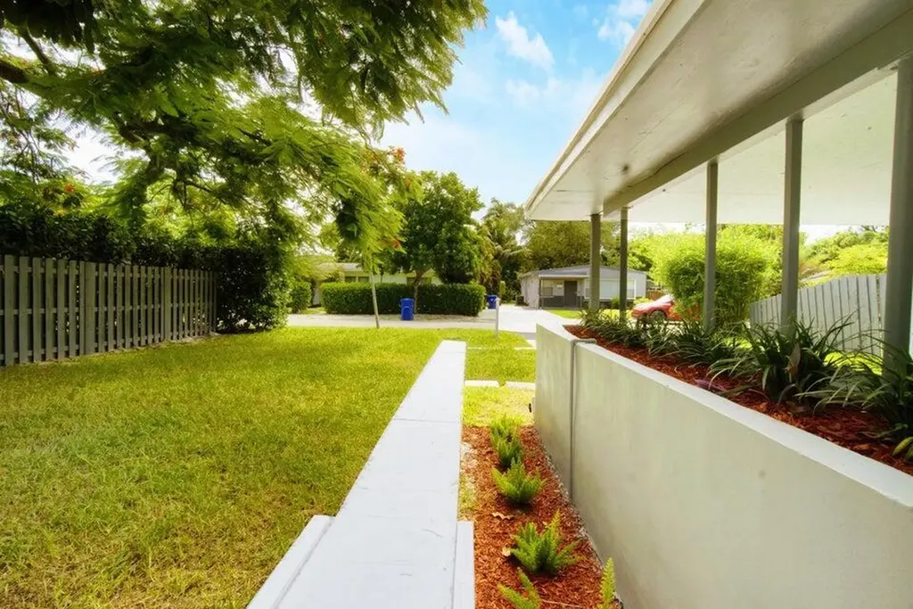 1117 NW 7th Terrace Fort Lauderdale FL 33311