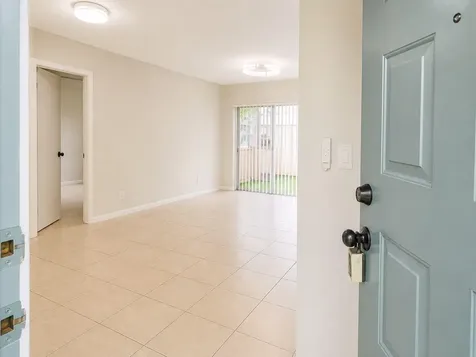 2730 Forest Hills Boulevard Coral Springs FL 33065