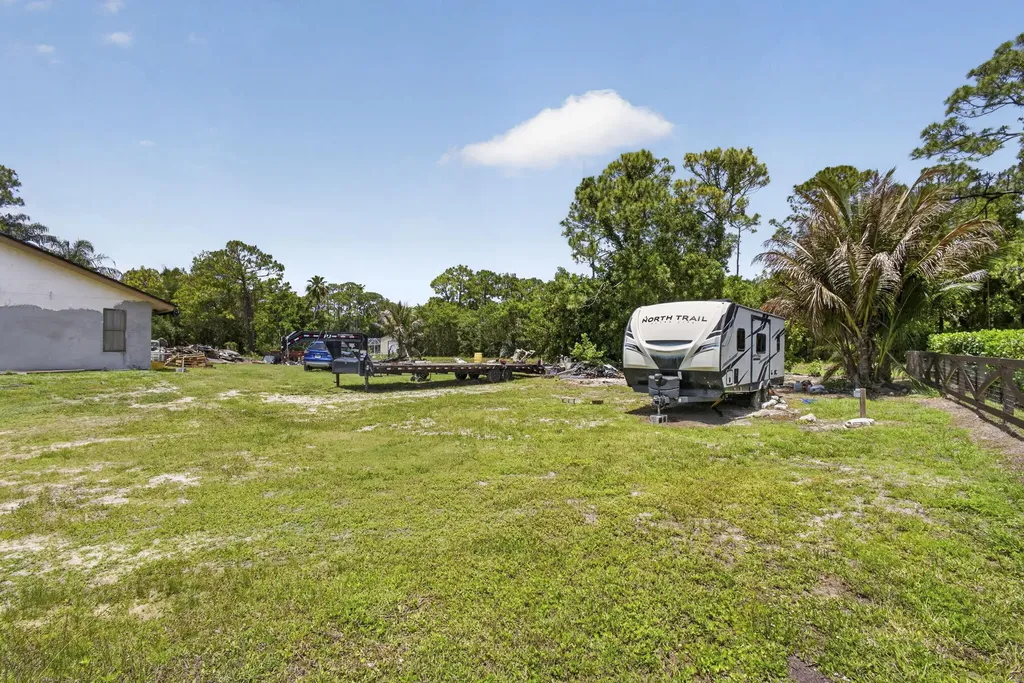 17851 62nd Road N Loxahatchee FL 33470