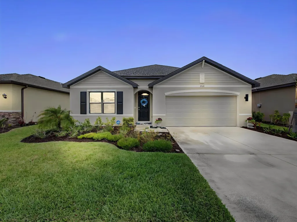 9868 SW Triton Way Port St Lucie FL 34987