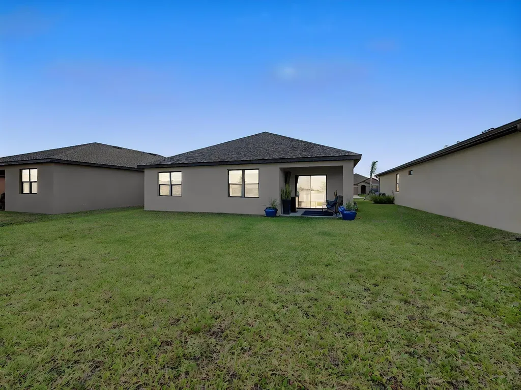 9868 SW Triton Way Port St Lucie FL 34987