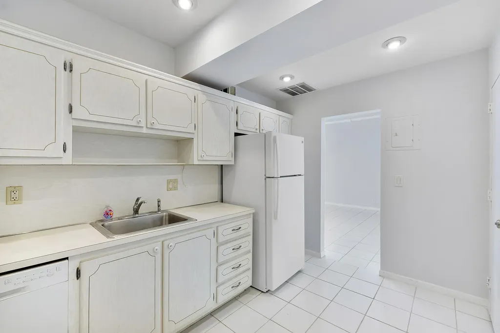 2851 S Ocean Boulevard Boca Raton FL 33432